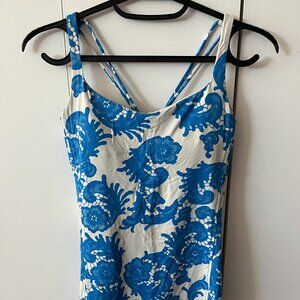 Lululemon Skinny Strap Tank Top with Crossback SZ 6